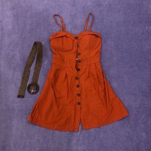 Burnt orange button dress with matching belt🧡